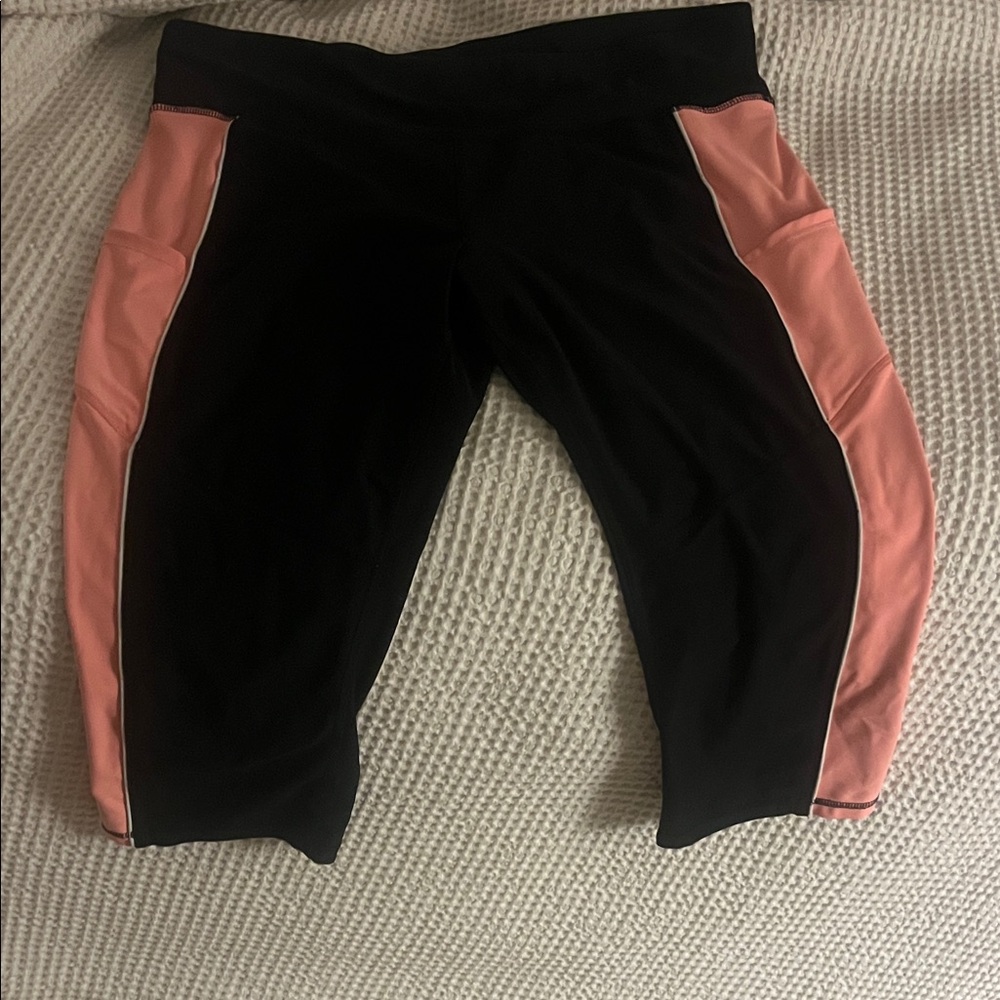 Black Capri work out pants with Pink Side Panels